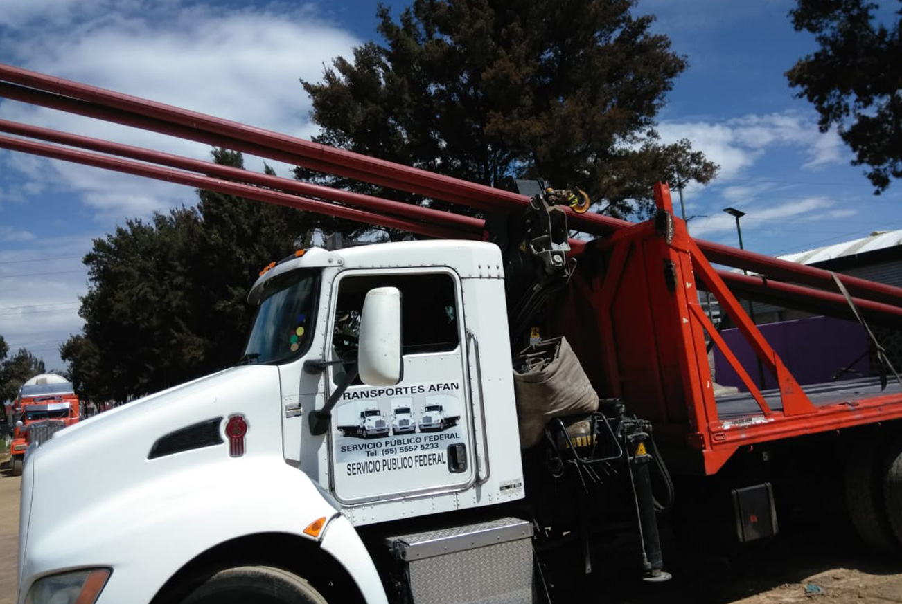 Postes cónico-circulares